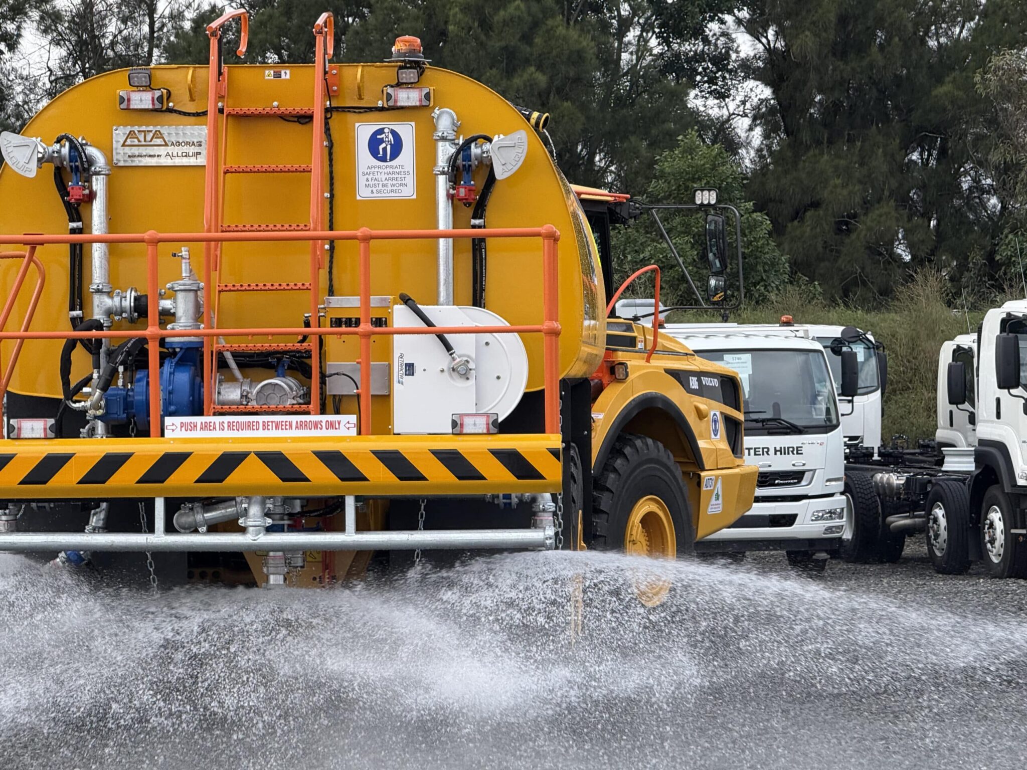 Steel 23,000L Offroad Tanker
