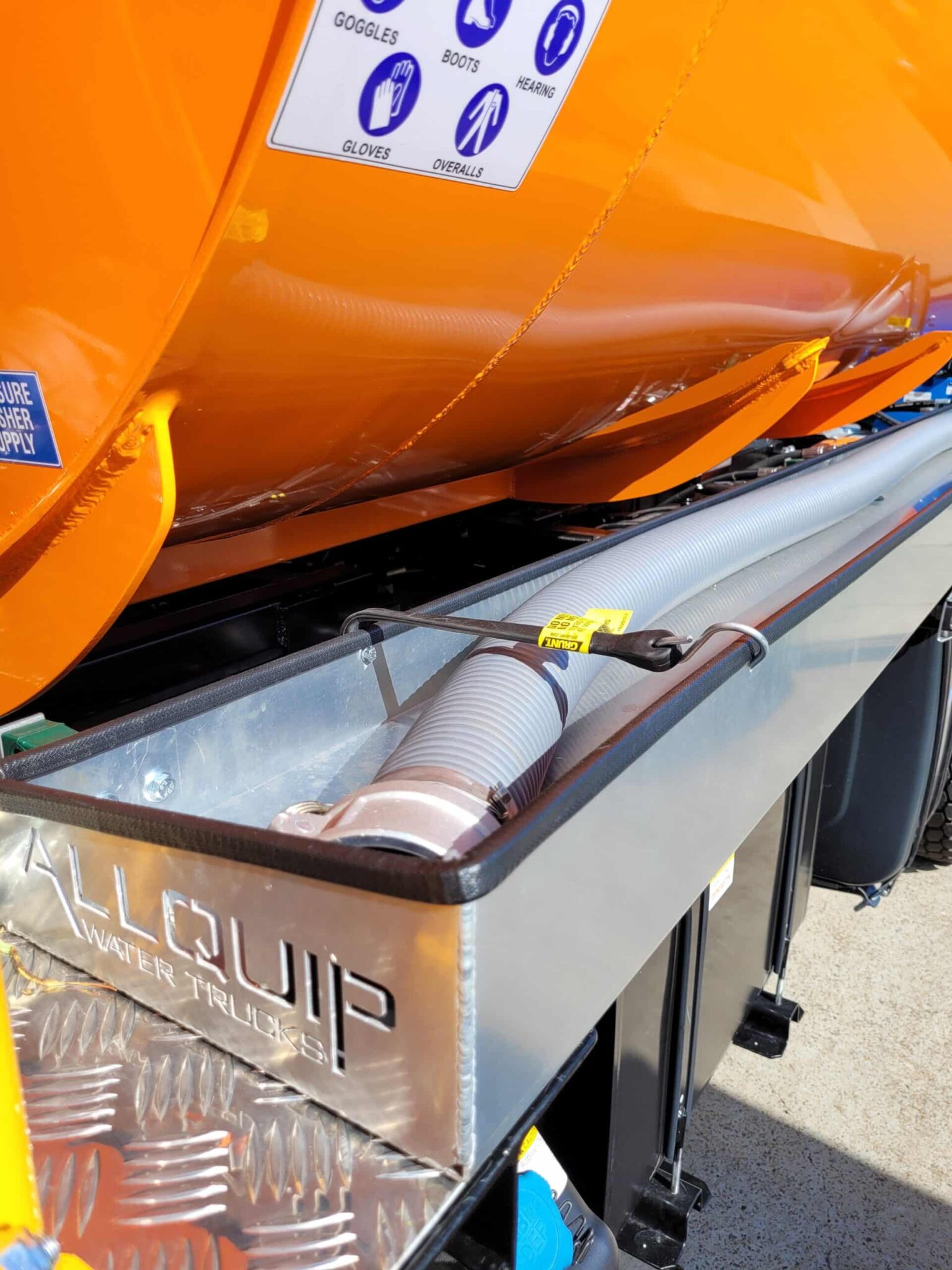 Aluminium 8,000L Fire Tanker