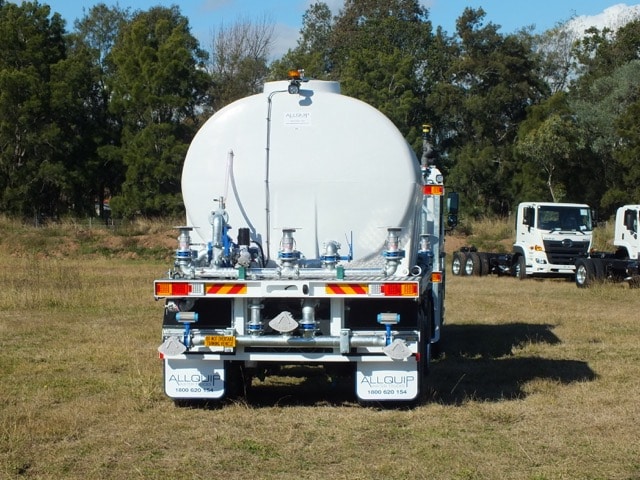 Polyethylene 14,000L Dog Trailer Fire Tanker