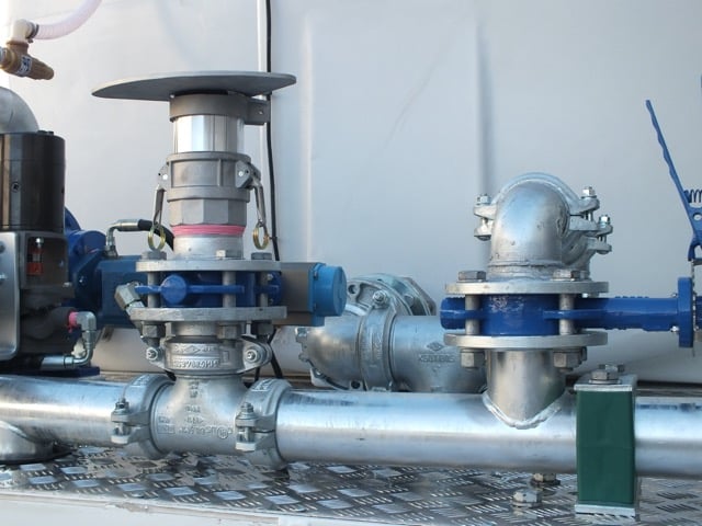 Polyethylene 14,000L Dog Trailer Fire Tanker