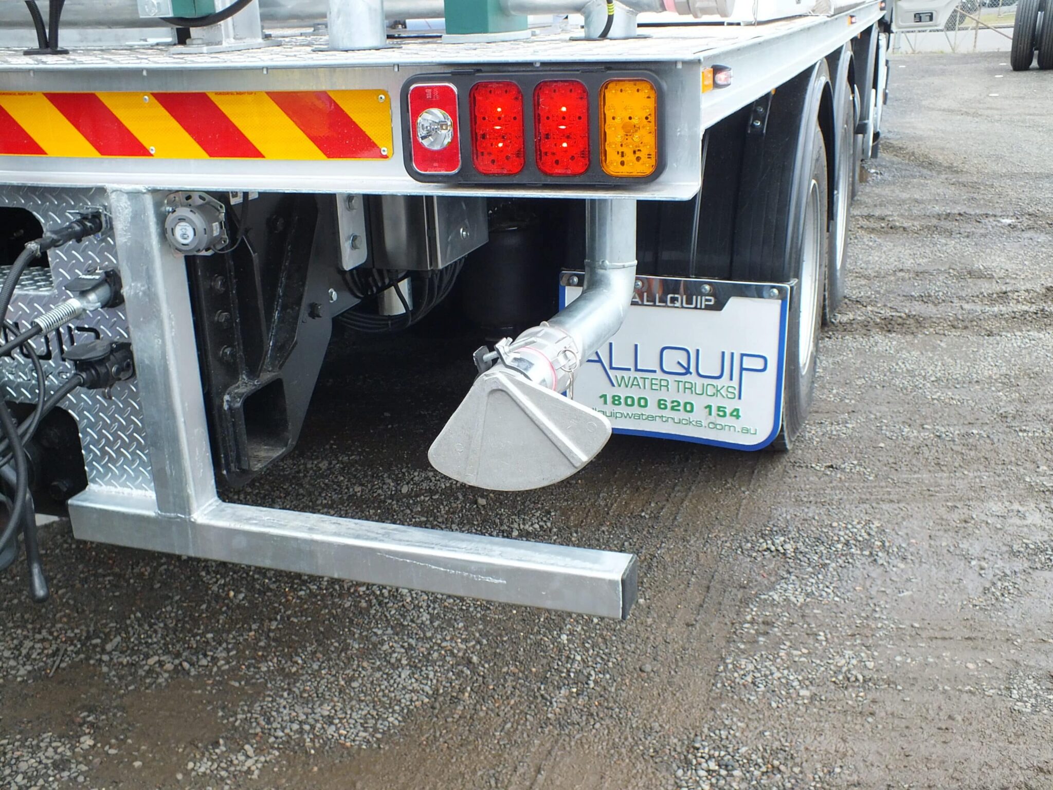 Polyethylene 16,000L Dog Trailer Water Modules