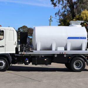 Polyethylene 7,700L Water Trucks