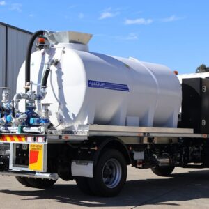 Polyethylene 7,700L Water Trucks