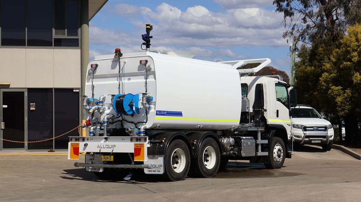Steel 14,000L Water Trucks